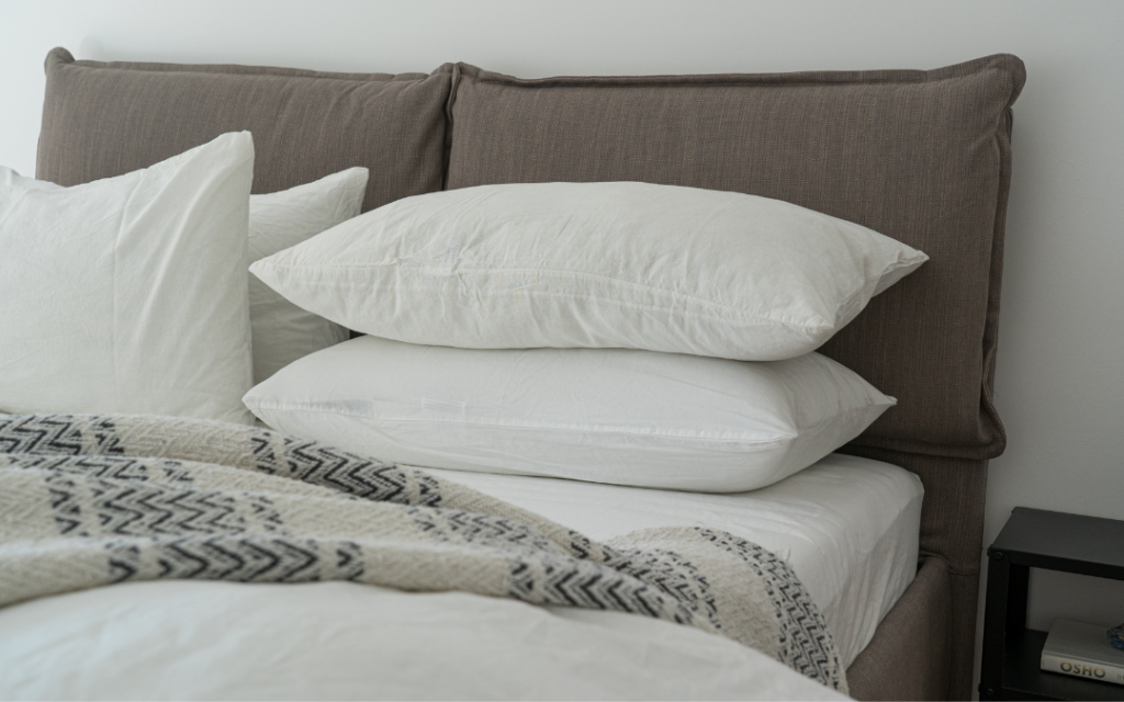 How to Choose the Best Pillow for a Great Night’s Sleep From Down to Microfibre